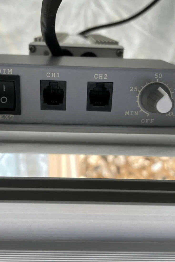 The Dimmer can be set between 10-100