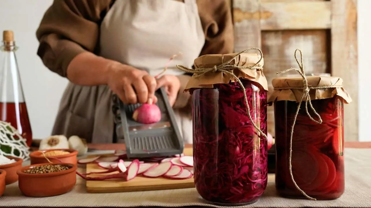 7 Ways Gardeners Preserve Their Harvests Before It Spoils 4