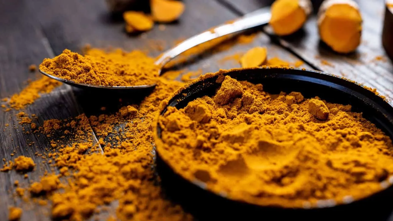 7 Spices That Do More in the Garden Than in Your Kitchen 2